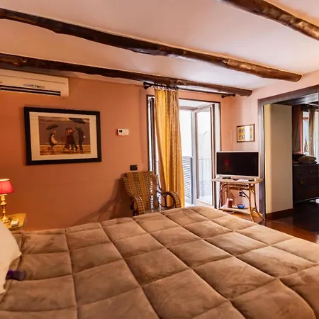 La Casa Del Principe A Colori * Naples