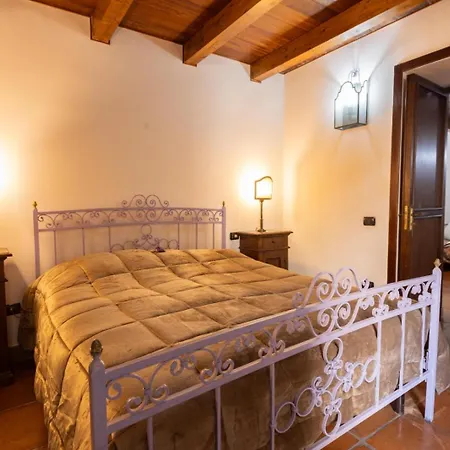 La Casa Del Principe A Colori * Naples